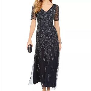 Adrianna Papell VNeck Beaded Short Sleeve Gown 6P